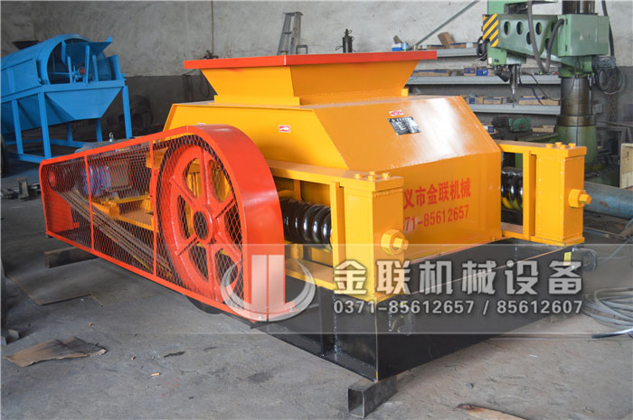 大型雙齒輥破碎機(jī)有哪些結(jié)構(gòu),都用于哪些行業(yè)? 大型雙齒輥破碎機(jī)有哪些結(jié)構(gòu),都用于哪些行業(yè)?