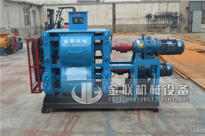 四輥式破碎機是怎樣工作的,它都有哪些性能優(yōu)勢? 四輥式破碎機是怎樣工作的,它都有哪些性能優(yōu)勢?