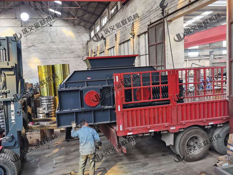 購買兩輥破碎機(jī)哪個廠家好，質(zhì)量怎樣？