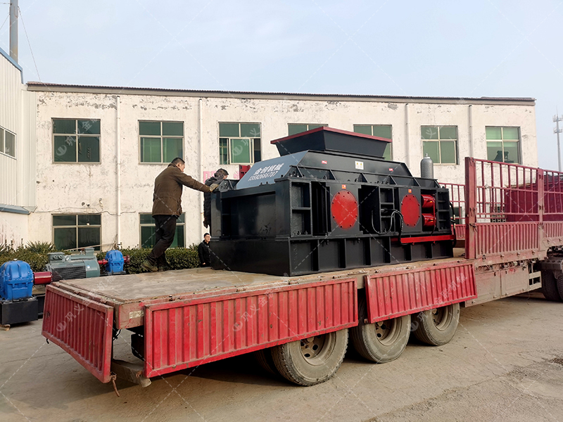 全自動(dòng)液壓對(duì)輥制砂機(jī)產(chǎn)量高嗎??jī)r(jià)格貴嗎? 全自動(dòng)液壓對(duì)輥制砂機(jī)產(chǎn)量高嗎??jī)r(jià)格貴嗎?