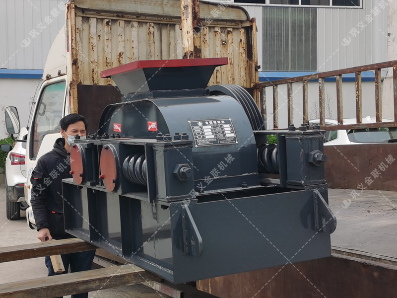 2PG400X250對輥破碎機(jī)發(fā)貨圖片_發(fā)往湖南長沙_破碎焦沫