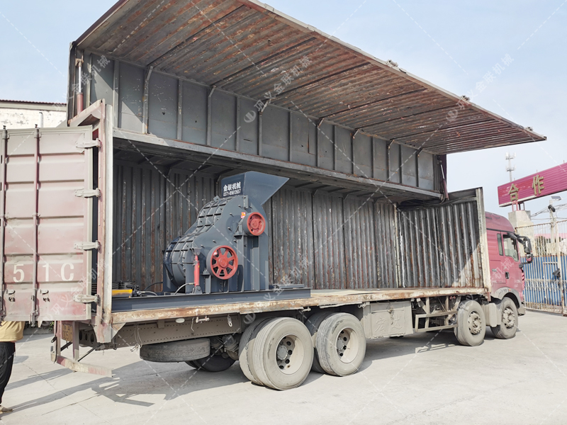 SCF600X600雙級粉碎機發(fā)貨圖片_發(fā)往山東濱州_破碎電石渣