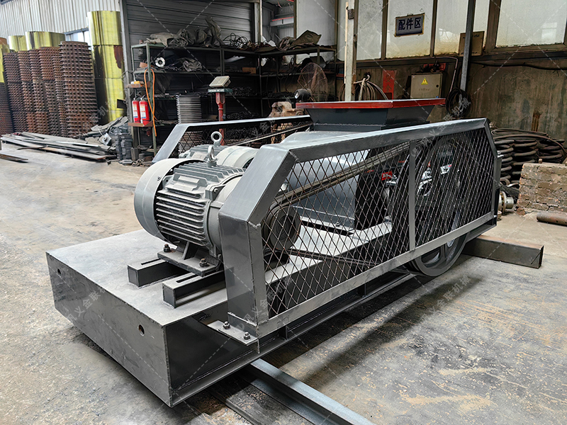 選煤廠為何鐘情雙齒輥破碎機?操作時要注意啥? 選煤廠為何鐘情雙齒輥破碎機?操作時要注意啥?