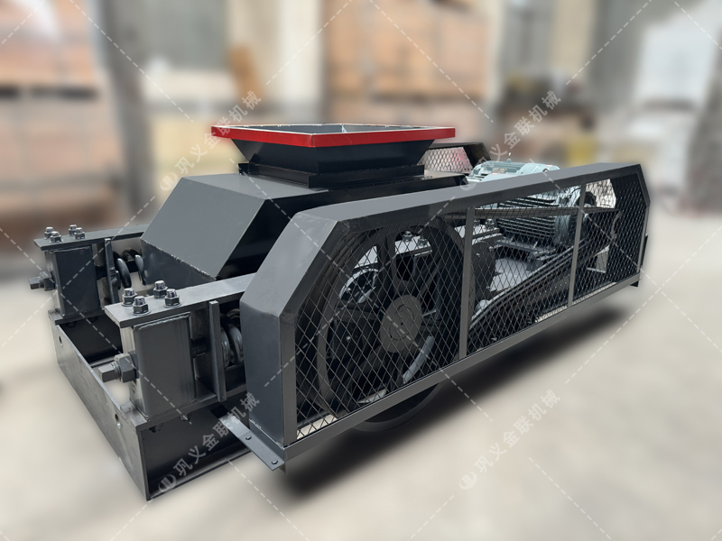 不挑食的 “實力派”：雙齒輥破碎機如何輕松應對礦石開采中的多樣物料？?