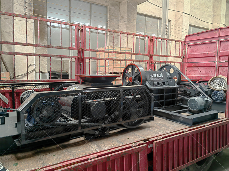 不挑食的 “實力派”：雙齒輥破碎機如何輕松應對礦石開采中的多樣物料？?