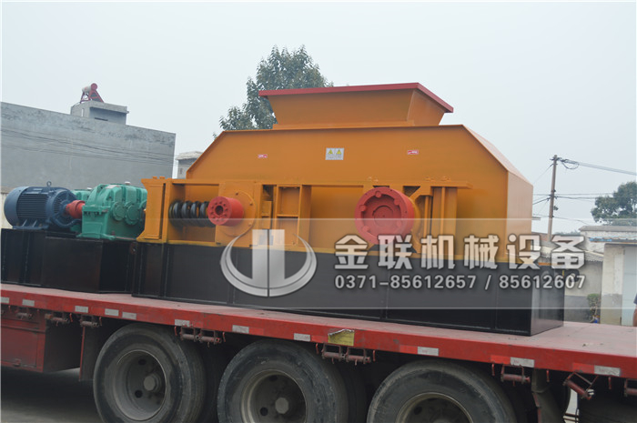 風(fēng)化砂制砂機2