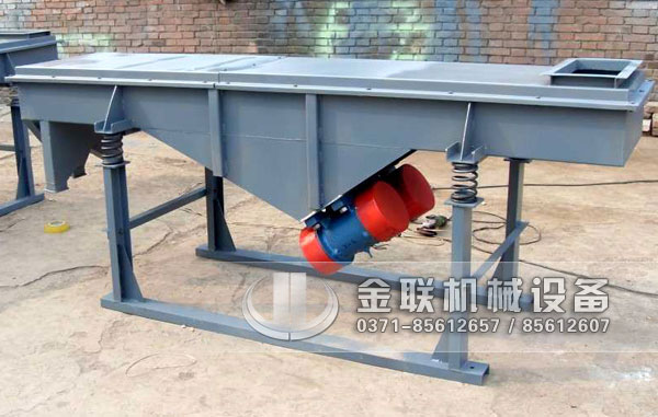 直線振動篩在使用維護(hù)時有哪些注意事項