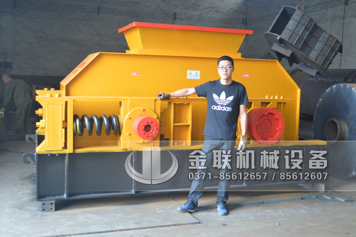 正確操作對(duì)輥破碎機(jī)的步驟有哪些?